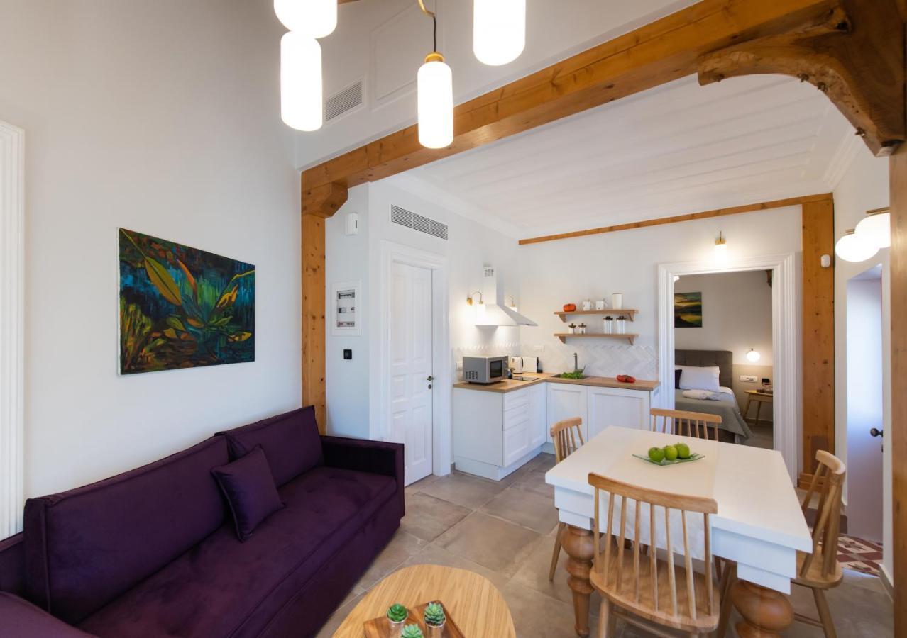 Avali Design Suites Lefkada City Екстер'єр фото