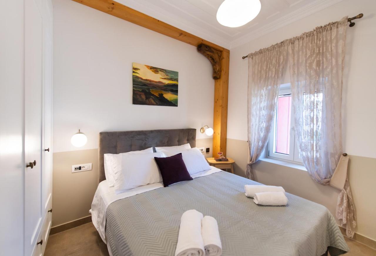 Avali Design Suites Lefkada City Екстер'єр фото