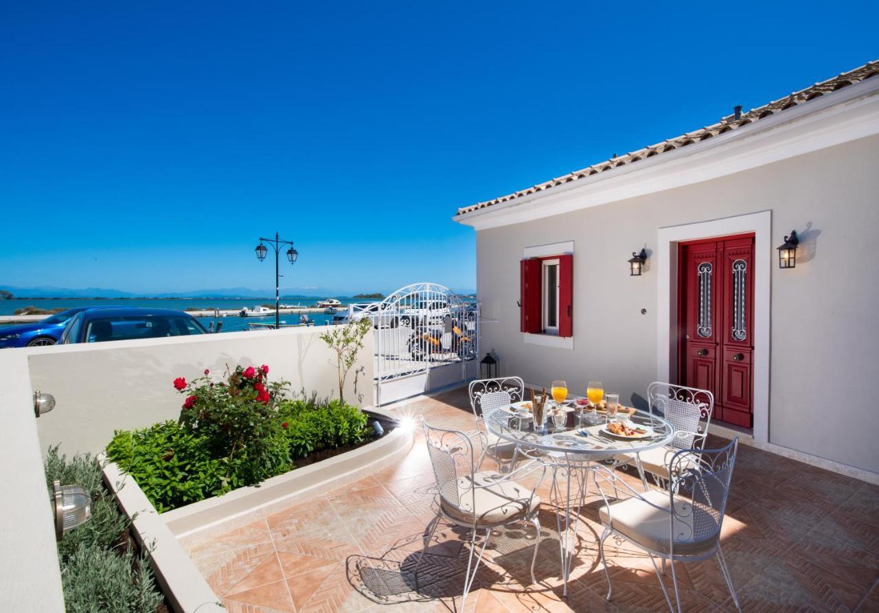 Avali Design Suites Lefkada City Екстер'єр фото
