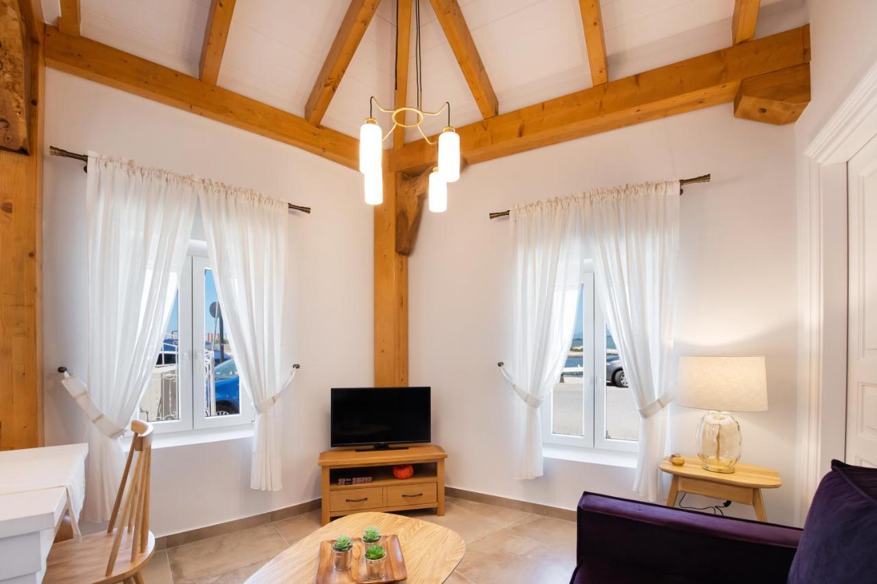 Avali Design Suites Lefkada City Екстер'єр фото