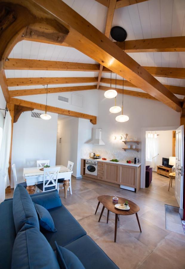 Avali Design Suites Lefkada City Екстер'єр фото